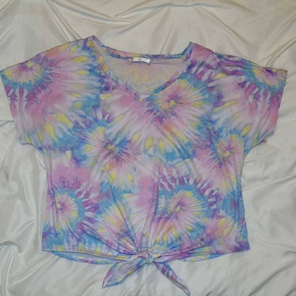 Lovely Bubbly Pink, Blue, Yellow, Purple Spiral TieDye Design Front Tie Crop Top